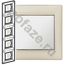 Legrand Valena Classic 5 постов, перламутр IP20